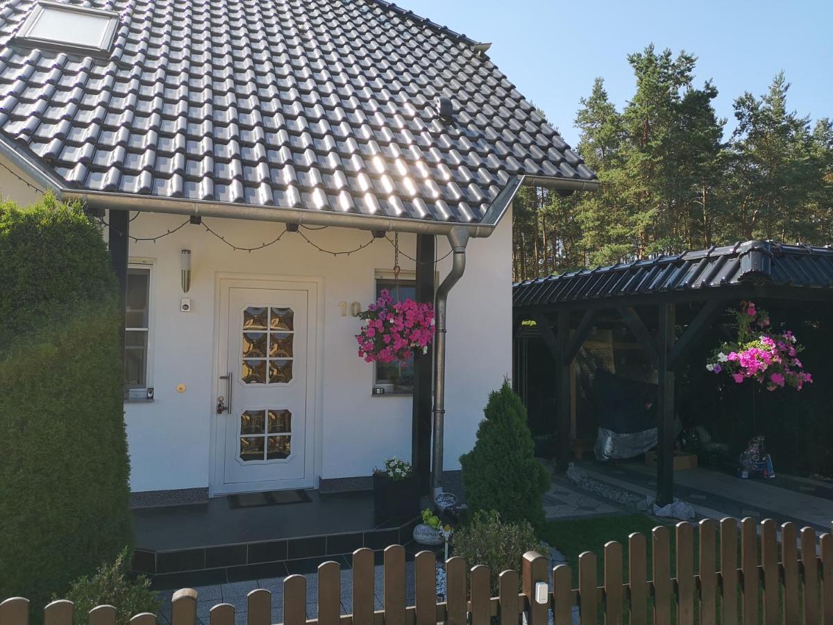 Gaestezimmer Im Bewohnten Efh Mit Pool Und Garten Ziltendorf 外观 照片